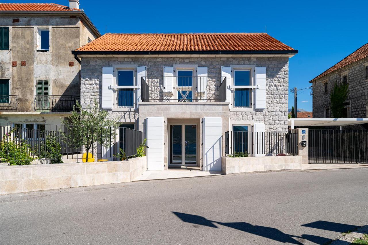 Villa Lastva ติวัต ภายนอก รูปภาพ